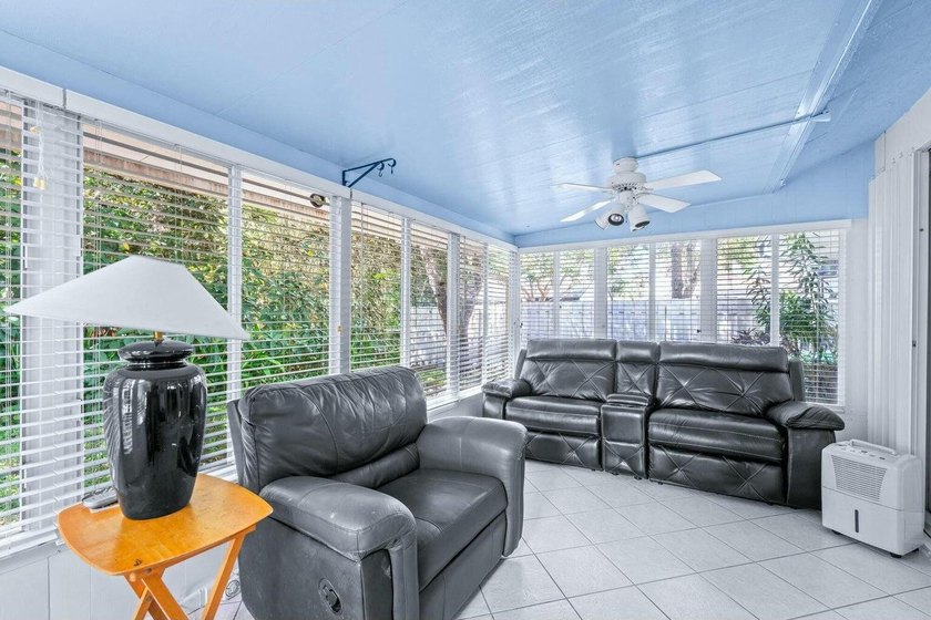 This well-maintained 3-bedroom, 2-bath single-family home is - photo 9
