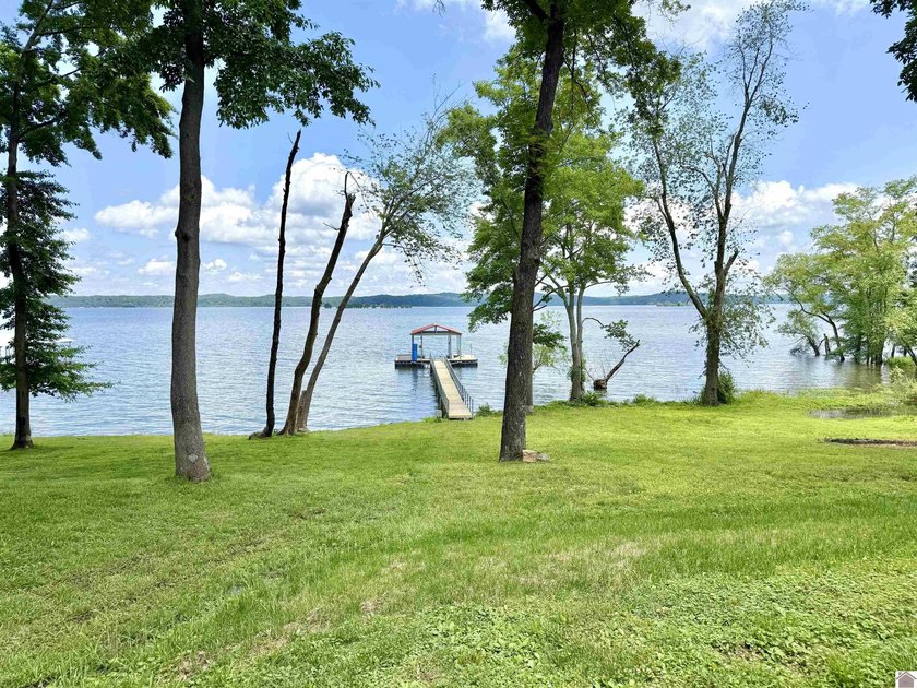 Lakefront living at its finest with this 3 bed, 1.5 bath home on - photo 8