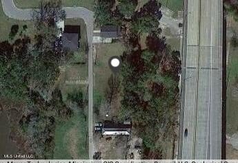 2 Lots totaling .26 of an acre just off the interstate in - photo 4