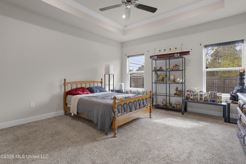 ASSUMABLE VA LOAN WITH 2.875% RATE! Brand new listing in the - photo 18