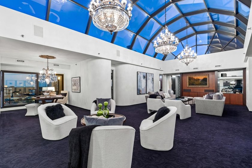 Rare Top-Floor Penthouse with unbelievable Views of Bde Maka Ska - photo 30
