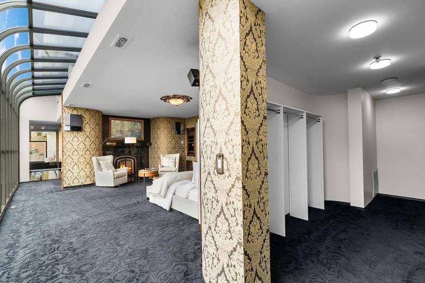 Rare Top-Floor Penthouse with unbelievable Views of Bde Maka Ska - photo 47