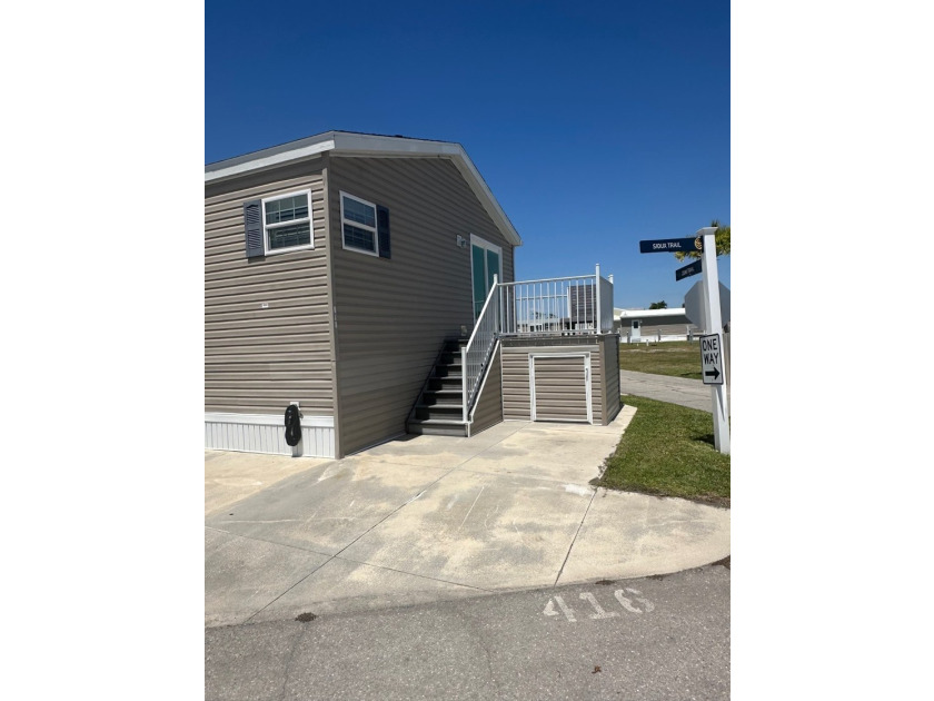 Fully Renovated 55+ Home Near Fort Myers Beach -  Allowed! - photo 3