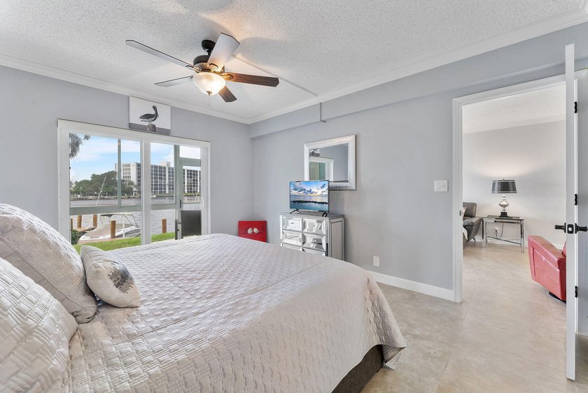 Live the South Florida lifestyle in this beautifully updated 2 - photo 17