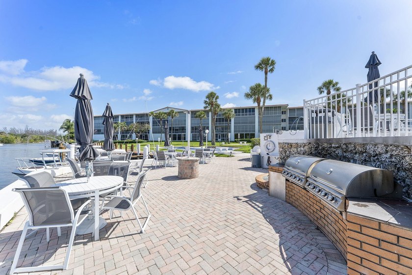 Live the South Florida lifestyle in this beautifully updated 2 - photo 33