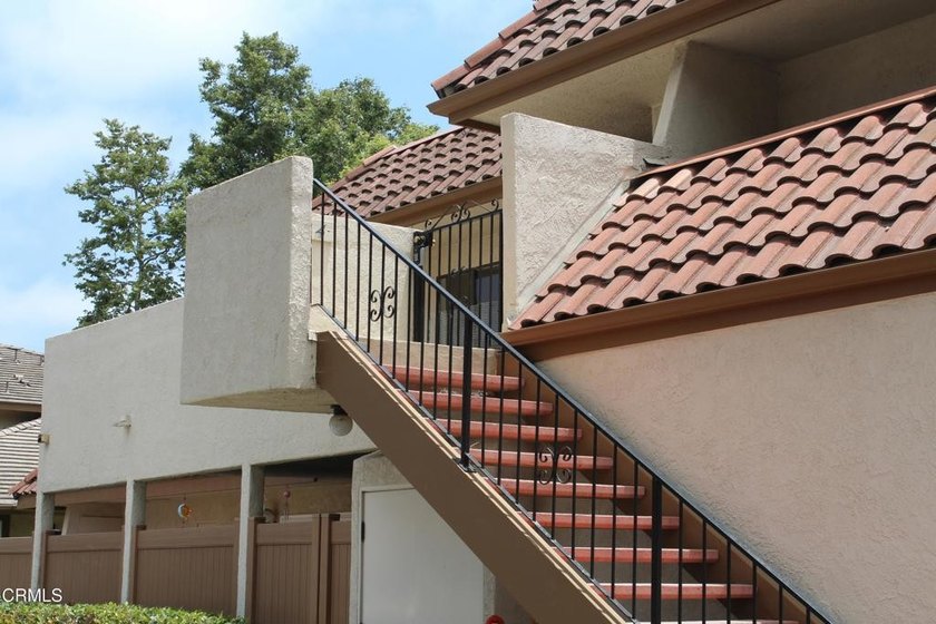 Welcome to this second-level Parkside condominium, offering the - photo 5