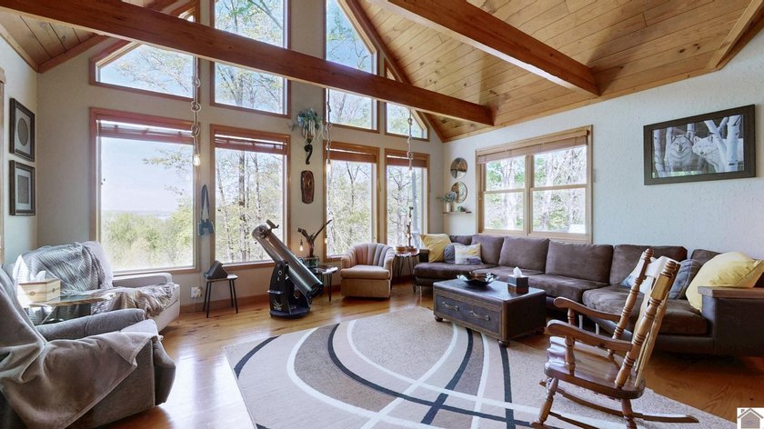Welcome to your private waterfront retreat on 5.33 stunning - photo 7