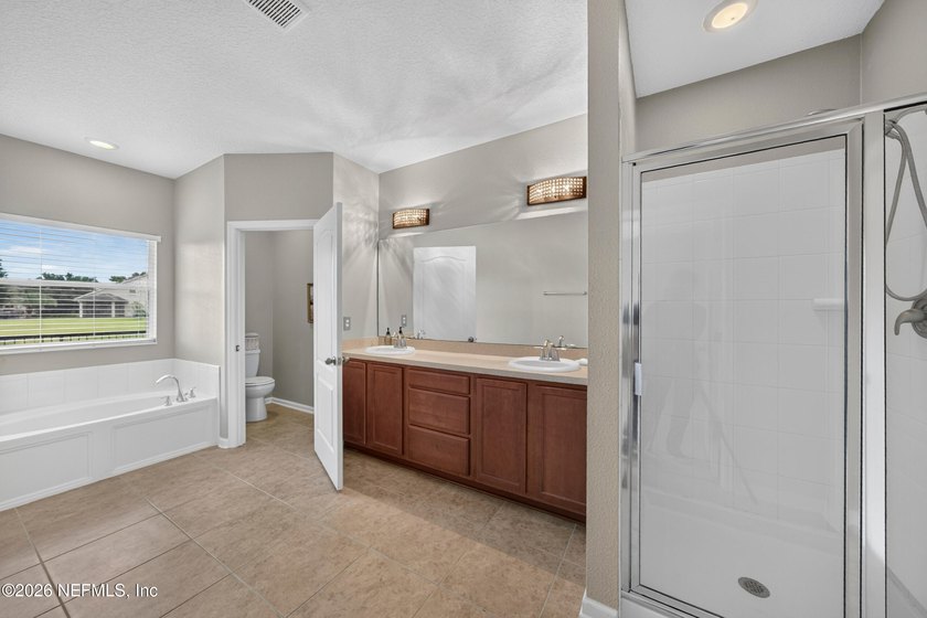 Welcome to this exceptional pool home in the highly sought-after - photo 22