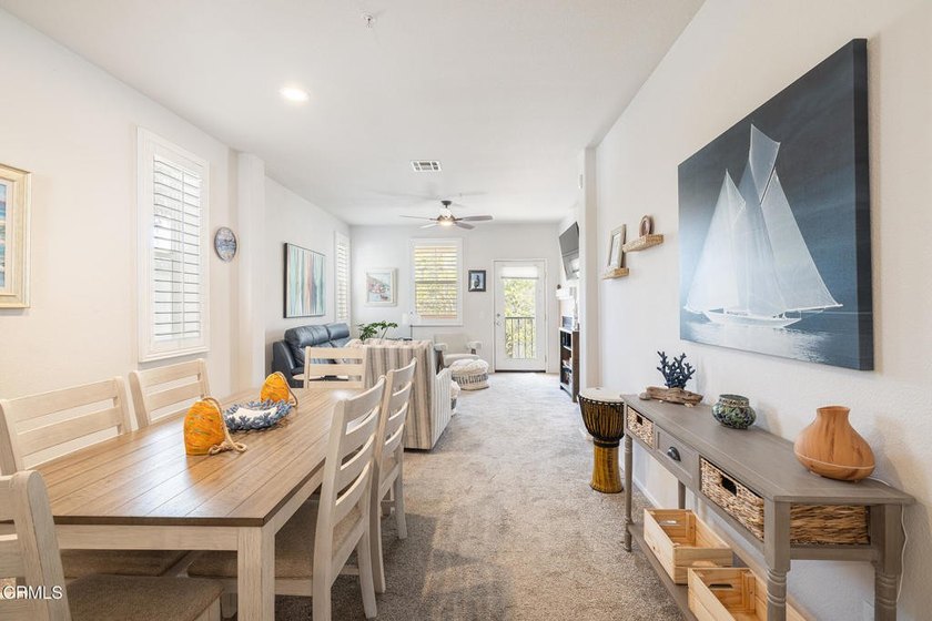 Motivated Seller! Stunning downtown Ventura Condo offering prime - photo 9