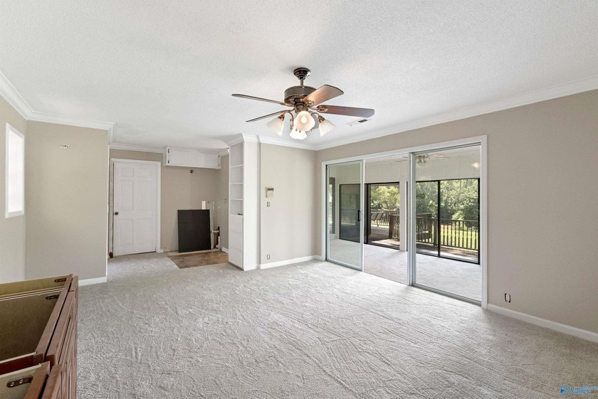 Escape to your own private retreat on Sugarland Lake, with - photo 23