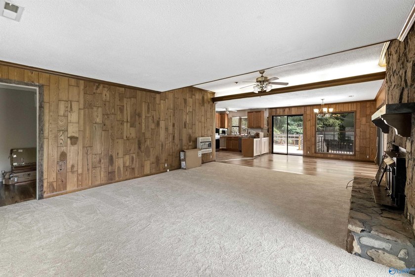 Escape to your own private retreat on Sugarland Lake, with - photo 35