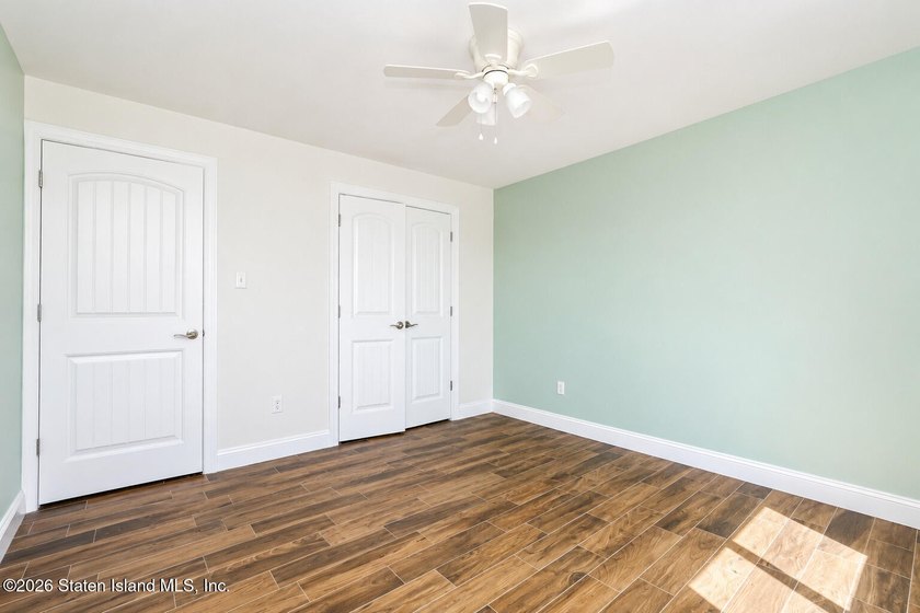 2 family with a 1 Bedroom Apartment that has a Separate Entrance - photo 33