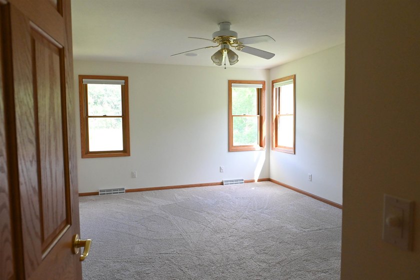 Remarkable Custom Built home available in Grand Videre Estates - photo 16