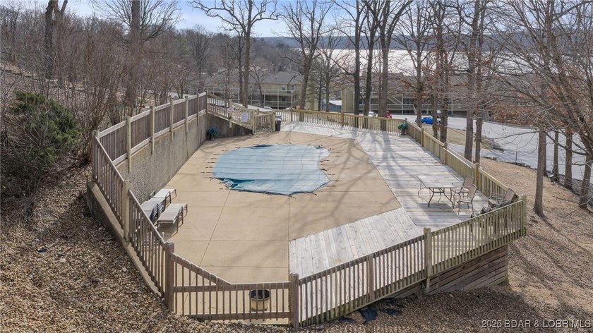 Motivated Seller!! Experience elevated lake living in this - photo 39