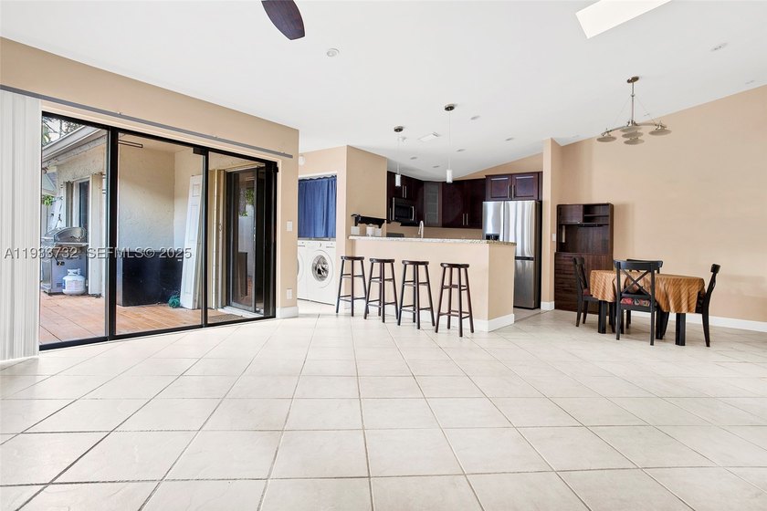 Welcome to easy living in this beautifully updated 3-bedroom - photo 22