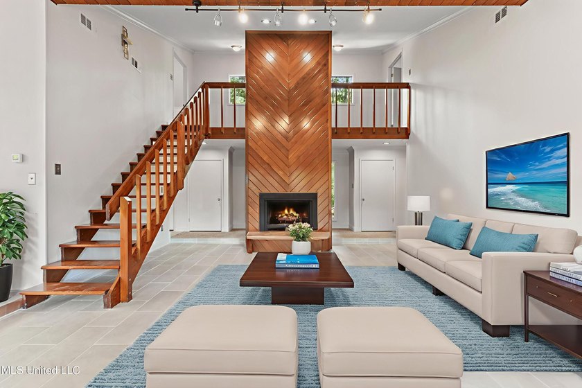 Welcome home to Redwood &amp; Cedar in the heart of Ocean Springs' - photo 5