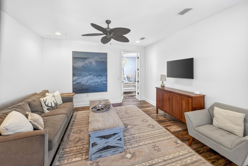 JUST REDUCED! UPGRADED AND UPDATED! This 2,348 SF corner-lot - photo 30