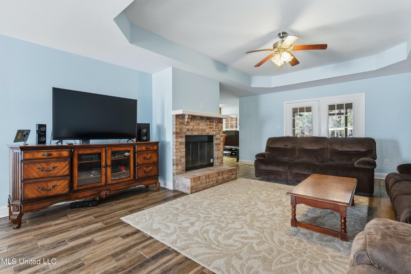 Unique Opportunity! Purchase both 10120 Road 307 and 10130 Road - photo 2