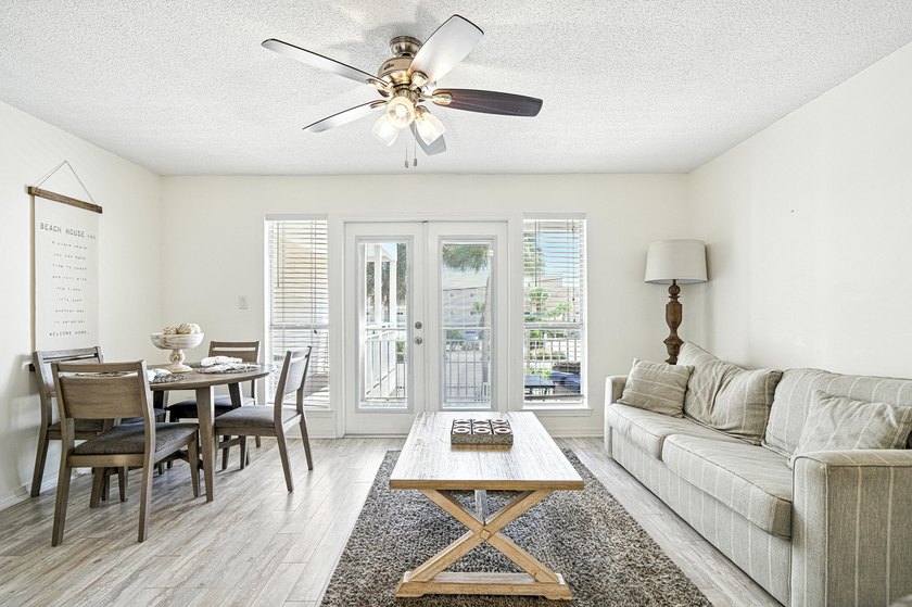 ***LOWEST PRICED CONDO IN THE BUILDING*** This perfectly located - photo 14