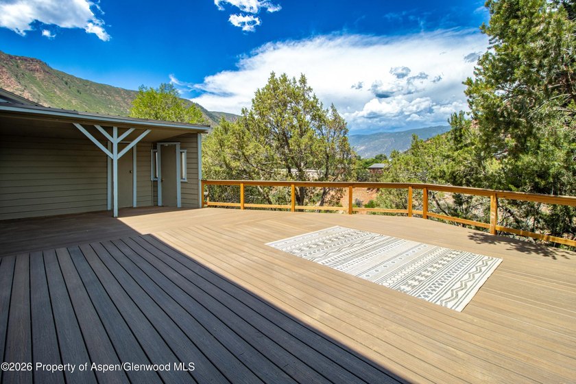 Attention River Lovers! Rarely do river adjacent properties hit - photo 23