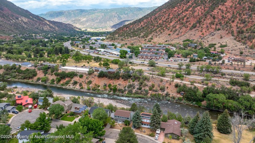 Attention River Lovers! Rarely do river adjacent properties hit - photo 26