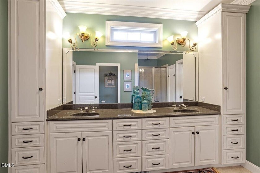 Welcome to 101 Briar Rose Lane, a stunning transitional custom - photo 27