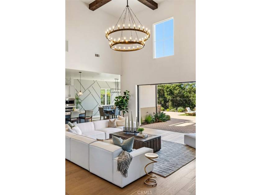 Welcome to 5791 Passion Vine, located in the beautiful Valley - photo 2