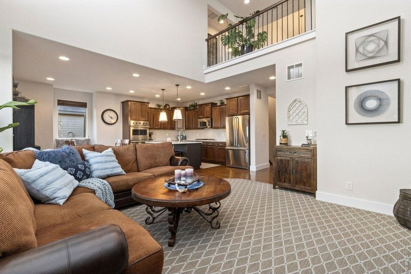 The best value in Highland Meadows is waiting for you! Just - photo 12