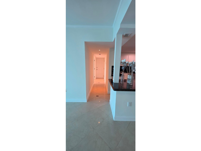 GREAT OPPORTUNITY to live in one of the most desirable - photo 4