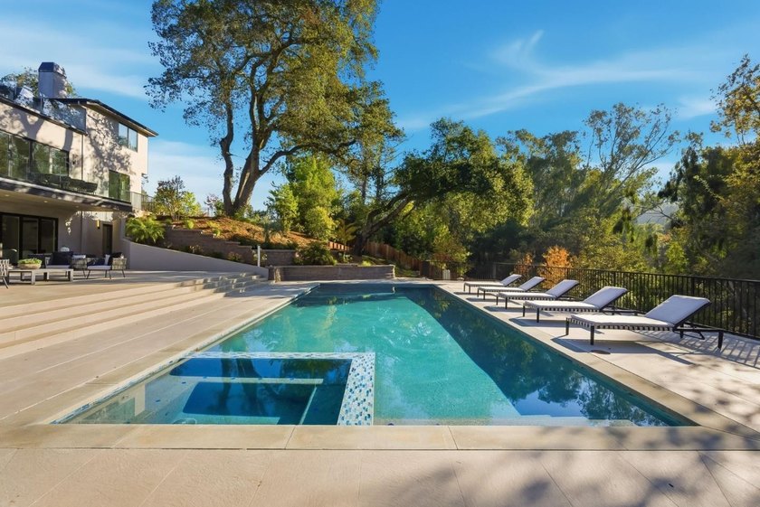 Nestled along one of Saratoga's most coveted and tranquil - photo 44