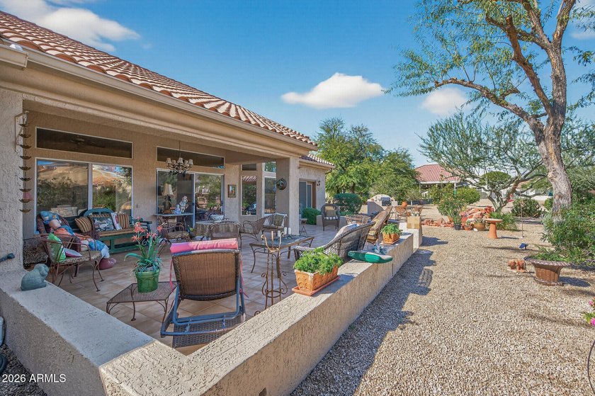 Back on the market with beautiful updates! An expanded Chandler - photo 23