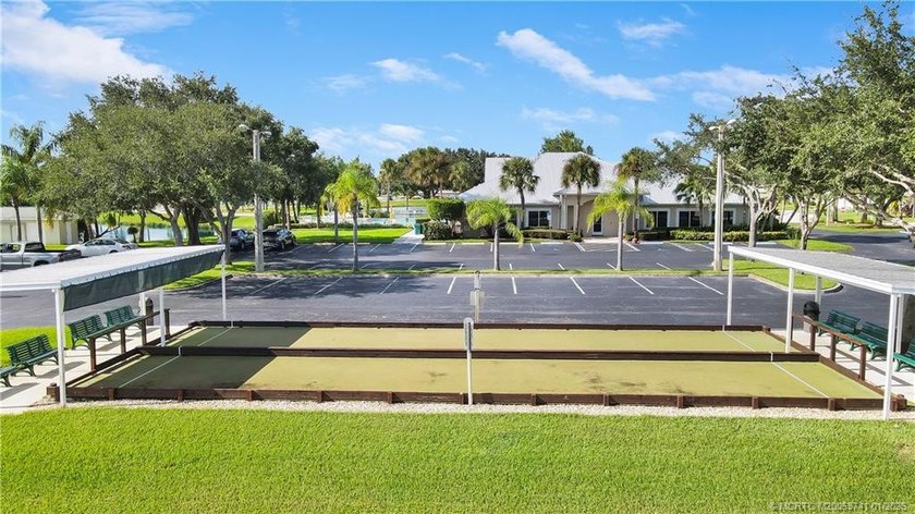 Welcome to this charming, well maintained 2-bedroom, 2-bath home - photo 35
