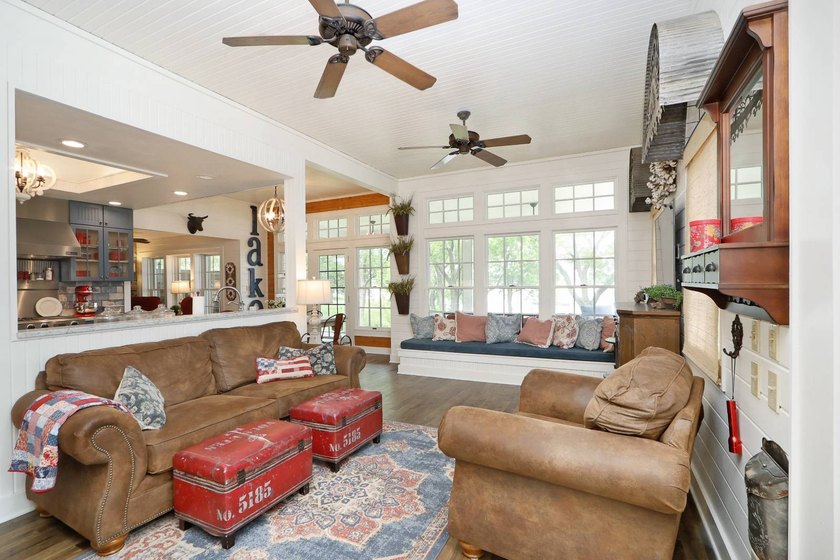 Spend your weekends on the water at 206 Watersedge Loop on - photo 6