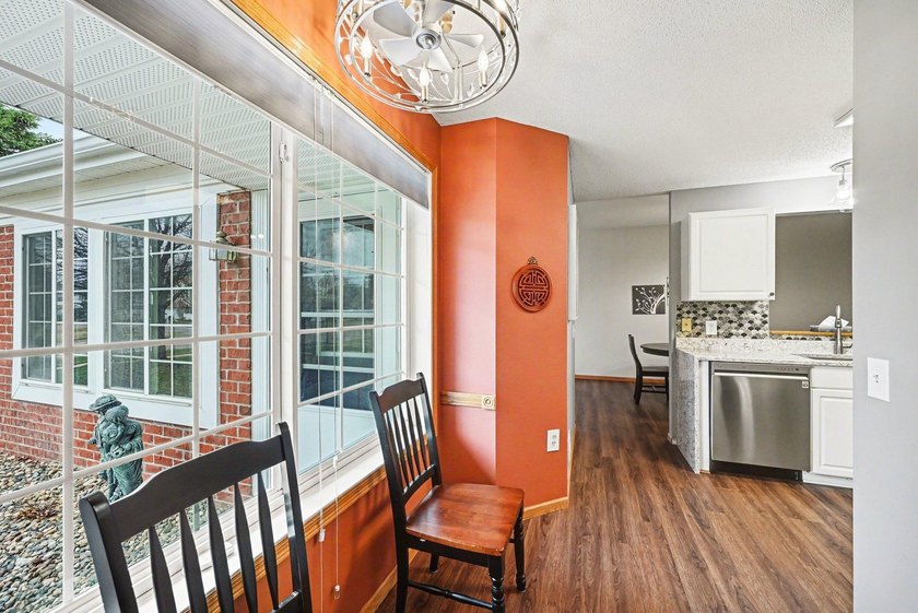 Tasteful and sharp one-level end-unit in the heart of Apple - photo 12