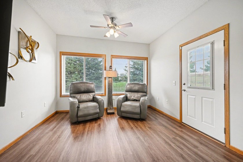 Tasteful and sharp one-level end-unit in the heart of Apple - photo 13