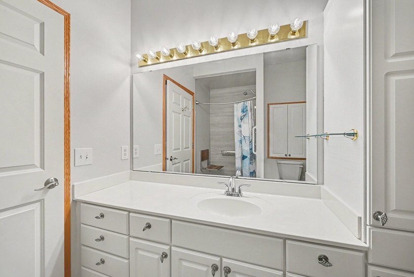 Tasteful and sharp one-level end-unit in the heart of Apple - photo 21
