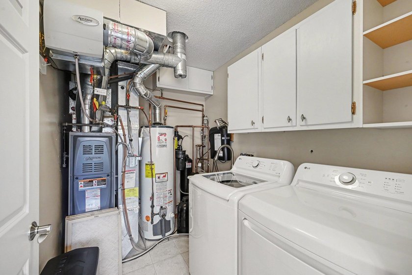 Tasteful and sharp one-level end-unit in the heart of Apple - photo 22