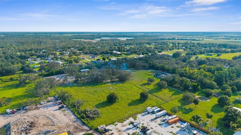 Impeccable 10-Acre *High-and-Dry* Estate: A Masterpiece of - photo 55