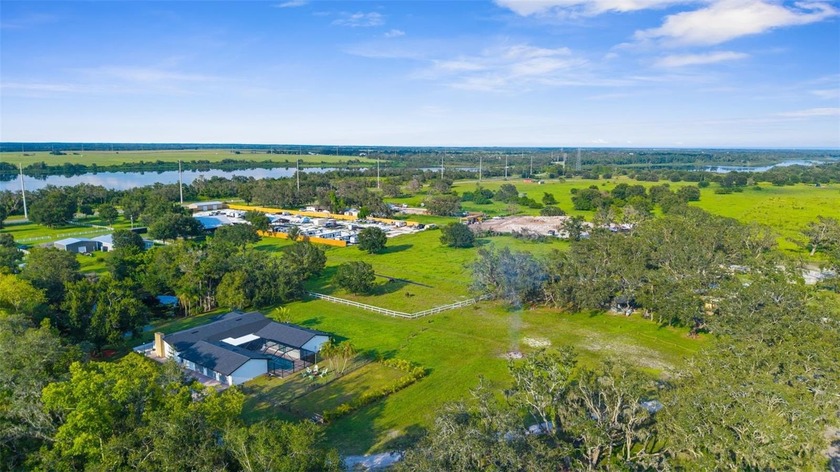 Impeccable 10-Acre *High-and-Dry* Estate: A Masterpiece of - photo 58