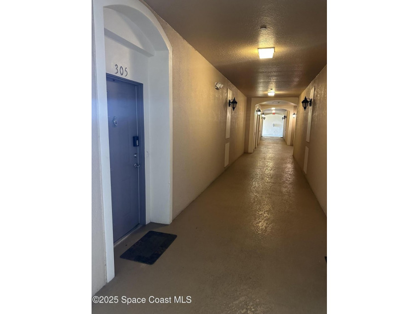 Come visit this pristine condo located in Ventura at Turtle - photo 3