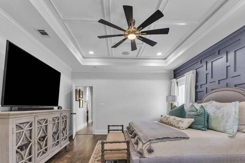 Situated on nearly 5 private acres, this exceptional estate - photo 43