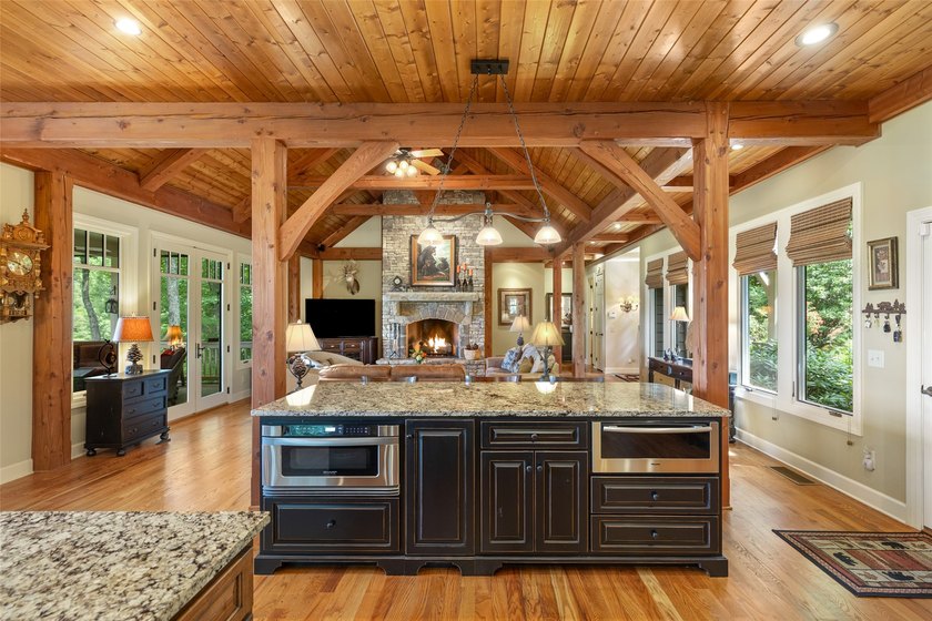 Experience unparalleled mountain living in this exceptional - photo 14