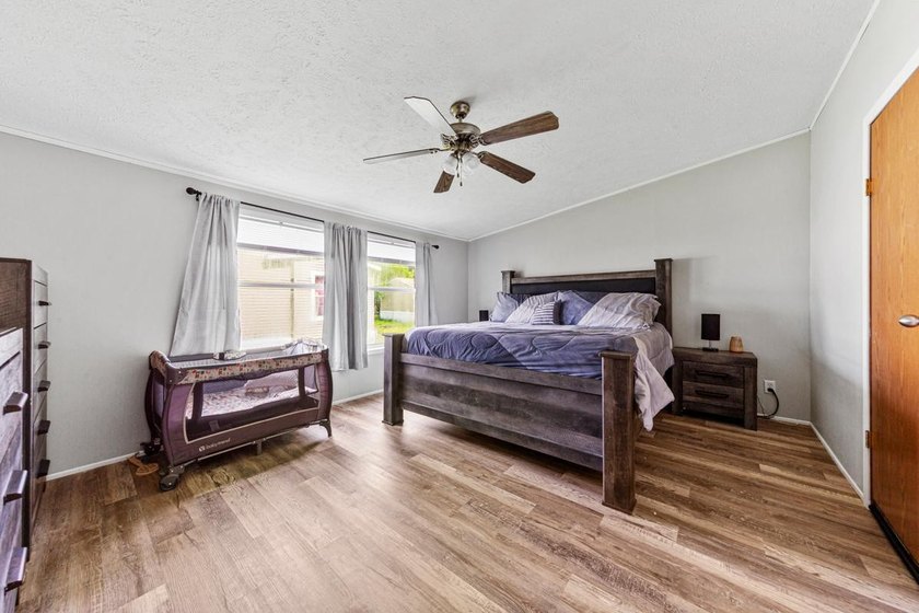 Spacious Living in Avalon Park! ?? This clean, move-in-ready - photo 18