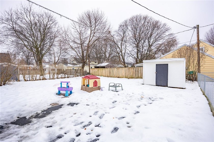 Super affordable and full of potential! This charming 1,344 sq - photo 20