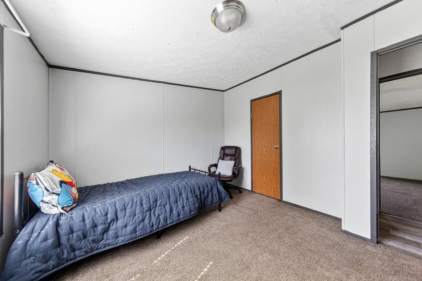 Spacious Living in Avalon Park! ?? This clean, move-in-ready - photo 23