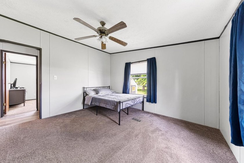 Spacious Living in Avalon Park! ?? This clean, move-in-ready - photo 25