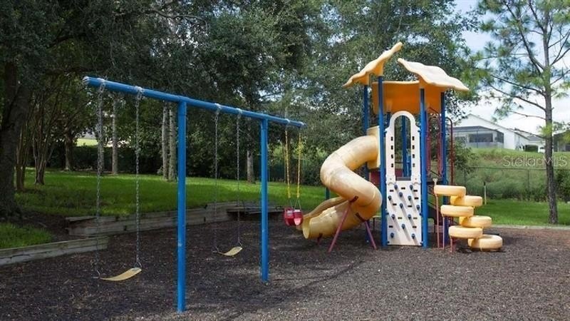 World Class Resort Amenities Await you near all the - photo 15