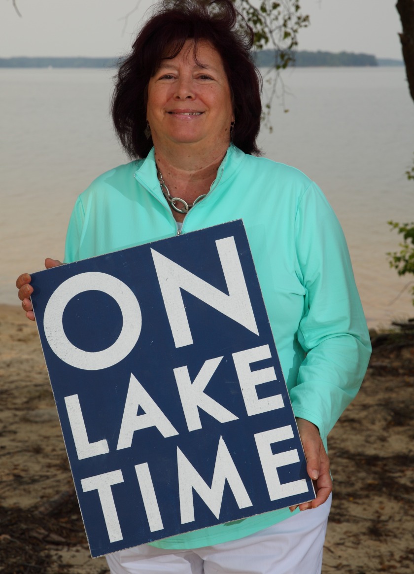 Karin Kuhn <br> Your Kerr Lake Regional Specialist on LakeHouse.com