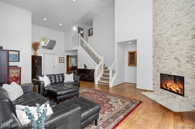 Welcome home to 4860 Lagoons Circle! This exceptional - photo 14