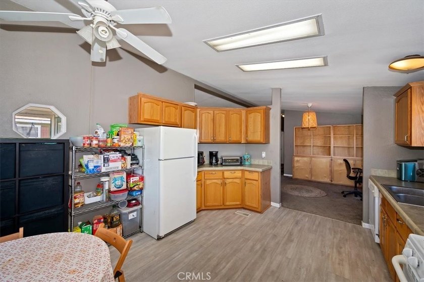 46037 South - photo 16